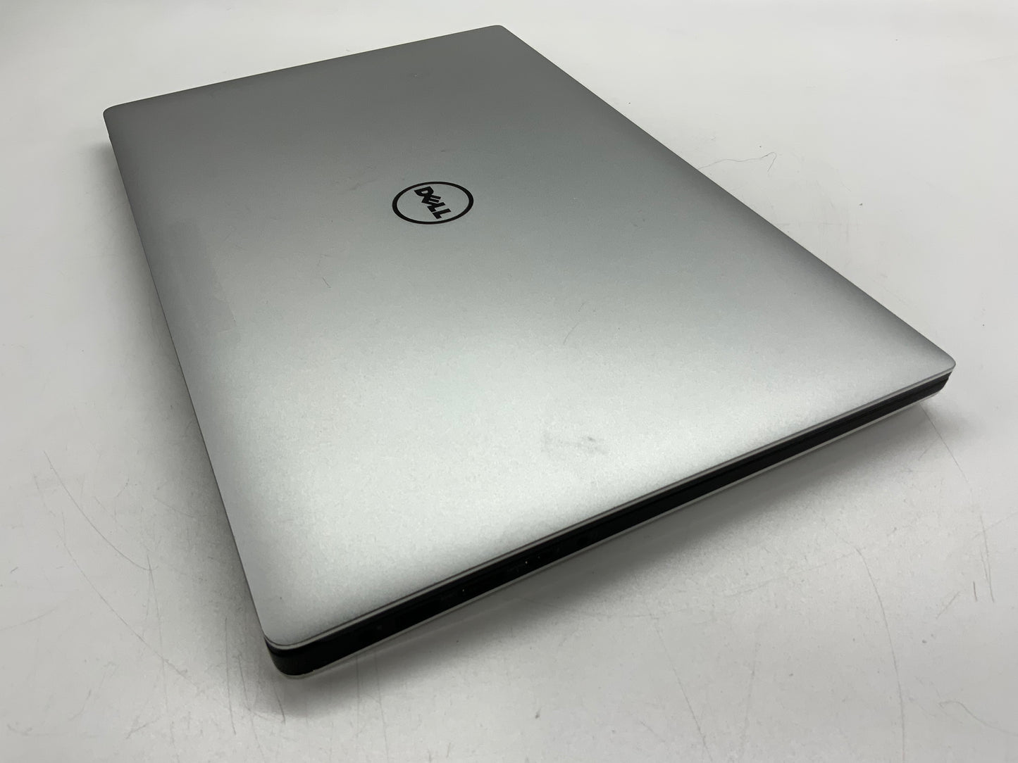 DELL PRECISION 5520 15.6" Touchscreen i7 7820HQ 32GB 512GB M1200 W10P -Very Good