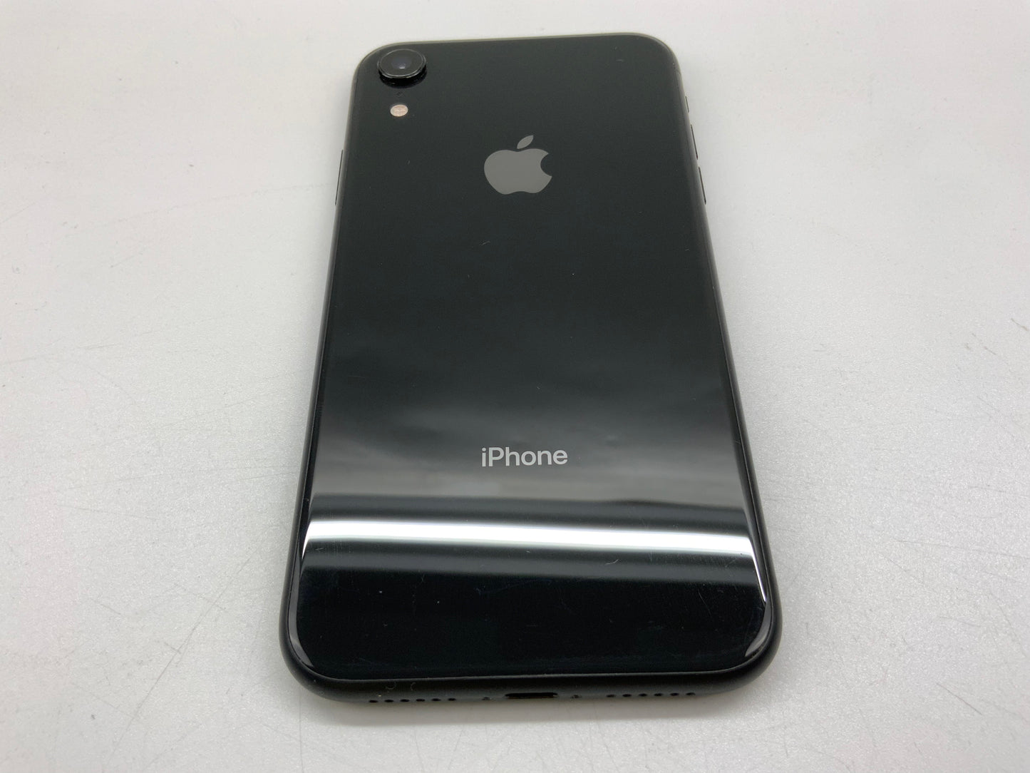 APPLE iPhone XR A1984 128GB Black Verizon iOS 16 -Very Good