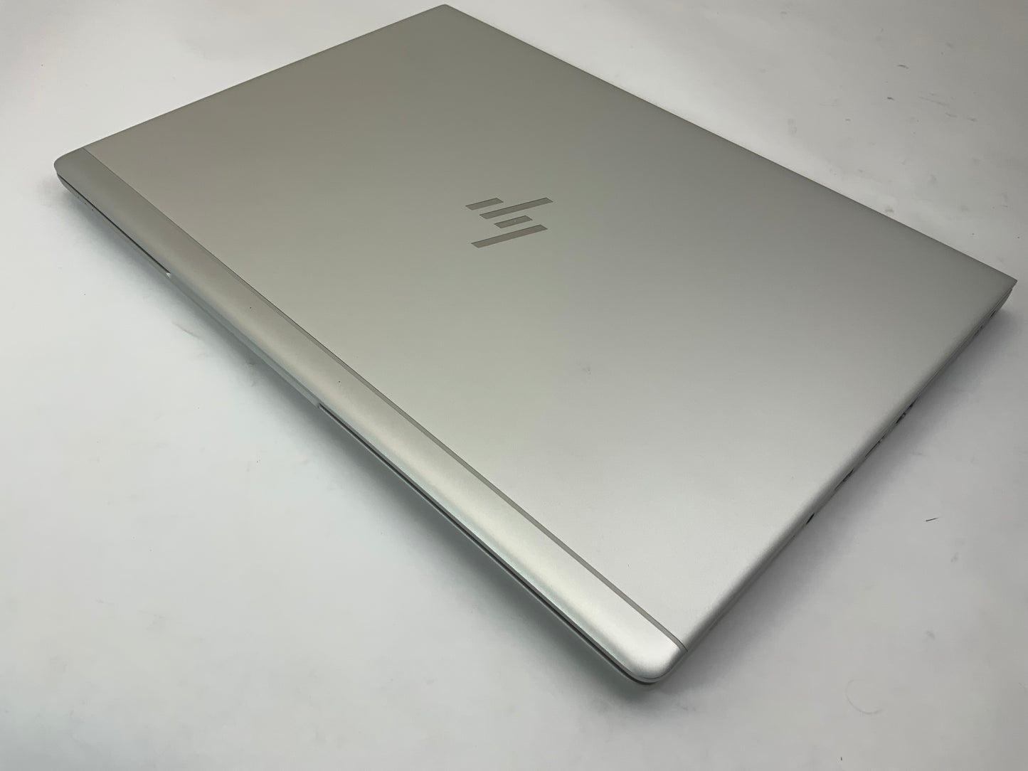 HP ELITEBOOK 745 G6 14" Laptop AMD Ryzen 5 PRO 3500U 16GB 256GB W11P