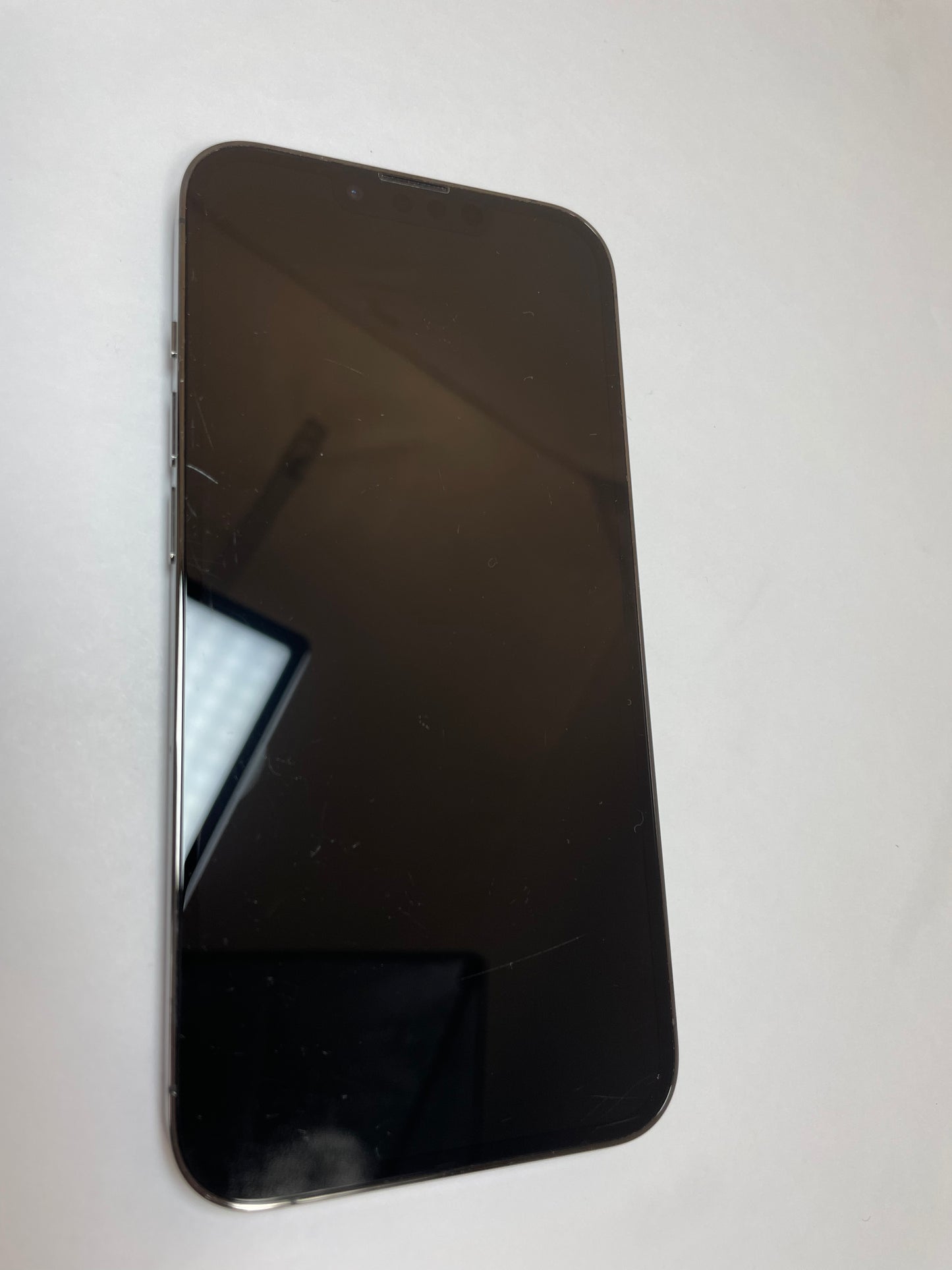 APPLE iPhone 13 Pro A2483 128GB Black & Gray Unlocked iOS