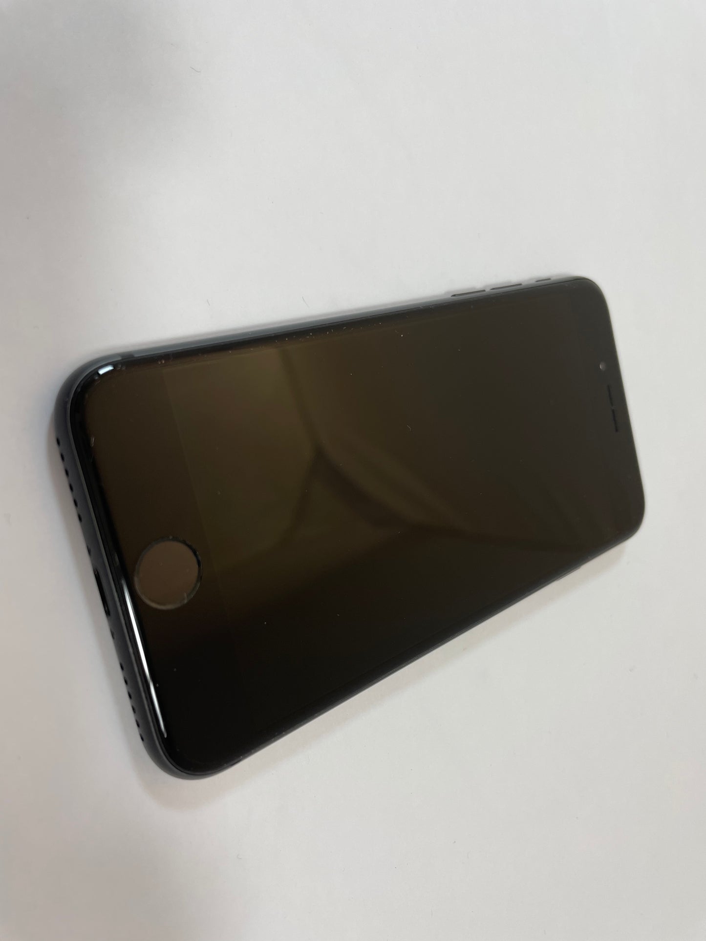 APPLE iPhone 8 A1905 64GB Unlocked Space Gray iOS -Very Good