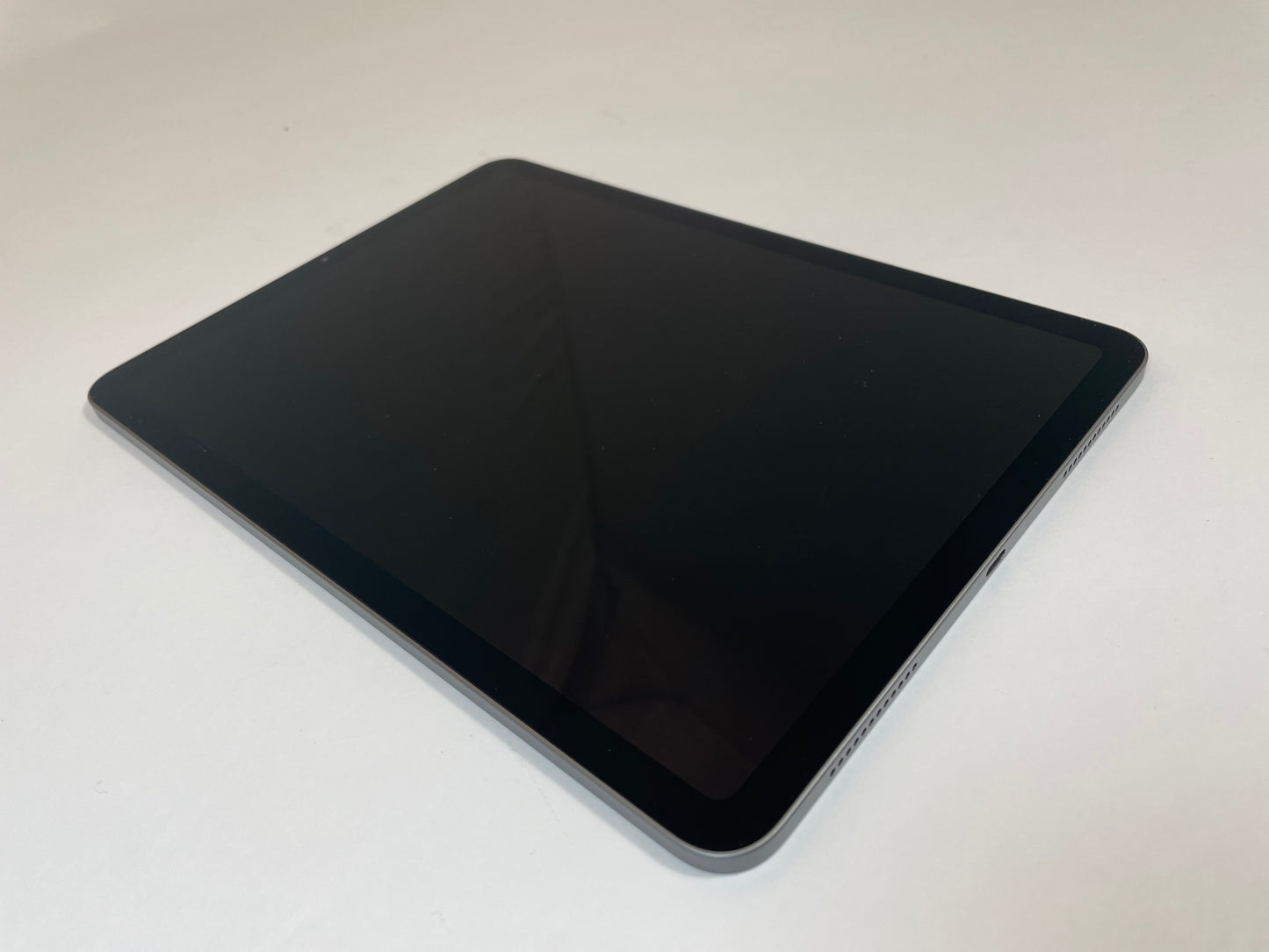 APPLE iPad Air 4th Gen A2316 10.9" 64GB Black & Gray WiFi Only iOS -Very Good