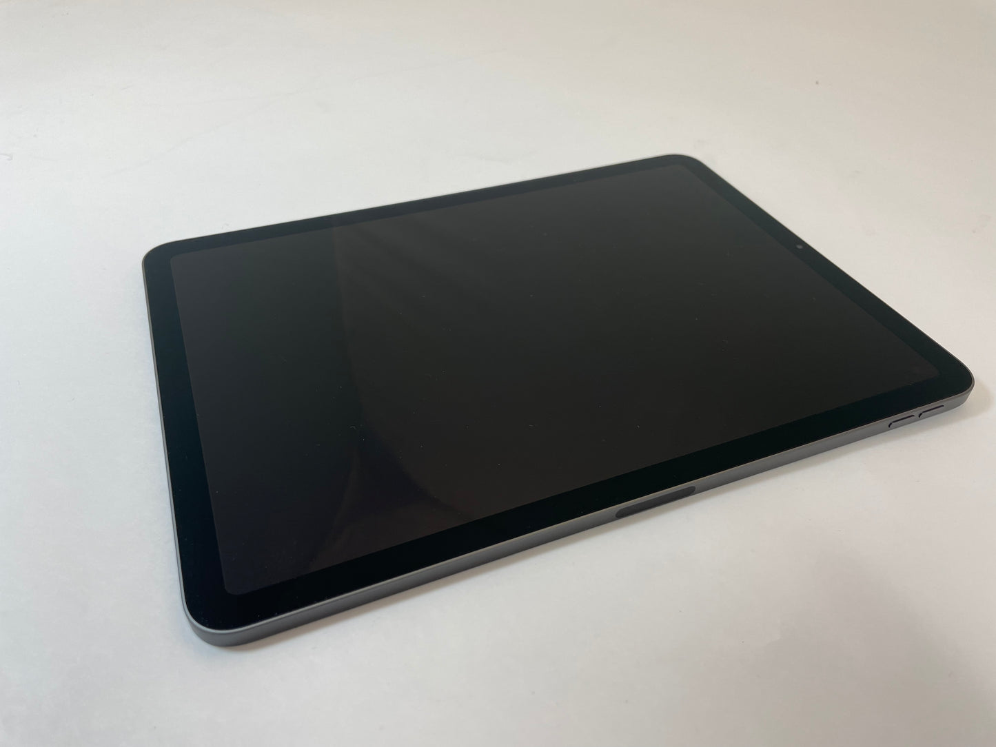 APPLE iPad Air 4th Gen A2316 10.9" 64GB Black & Gray WiFi Only iOS -Very Good