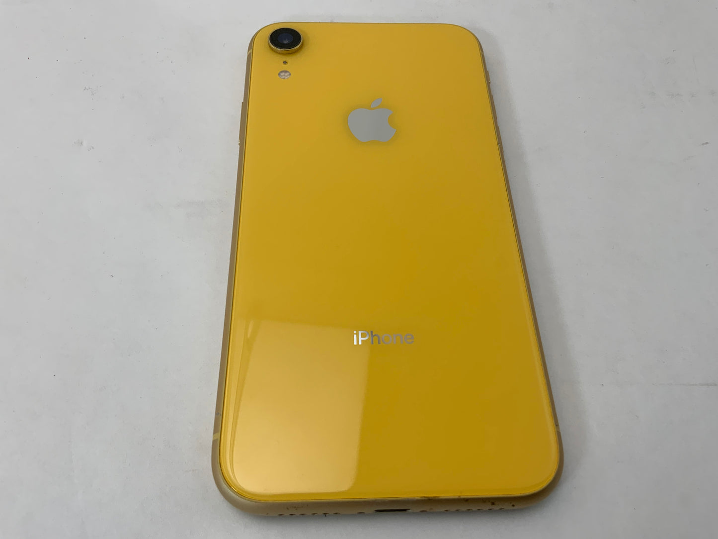 APPLE iPhone XR A1984 64GB Yellow AT&T iOS - Good