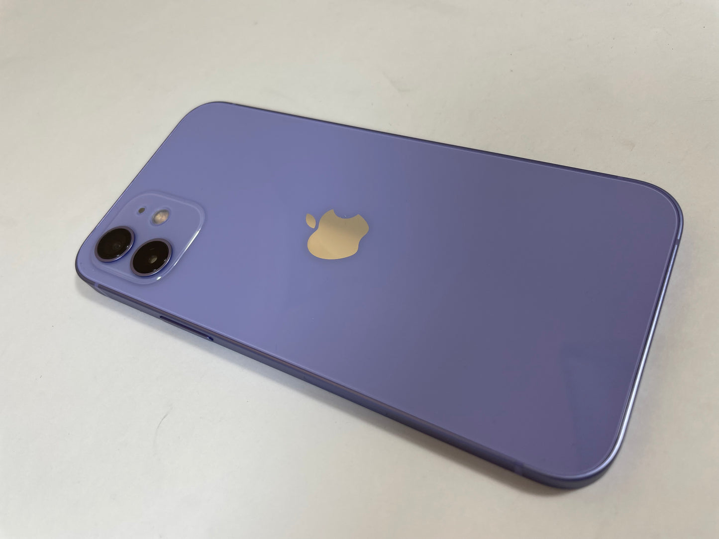 APPLE iPhone 12 A2172 64GB Verizon Purple iOS