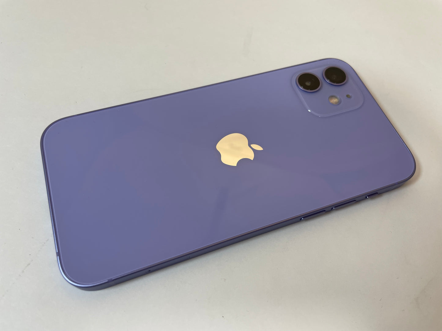 APPLE iPhone 12 A2172 64GB Verizon Purple iOS