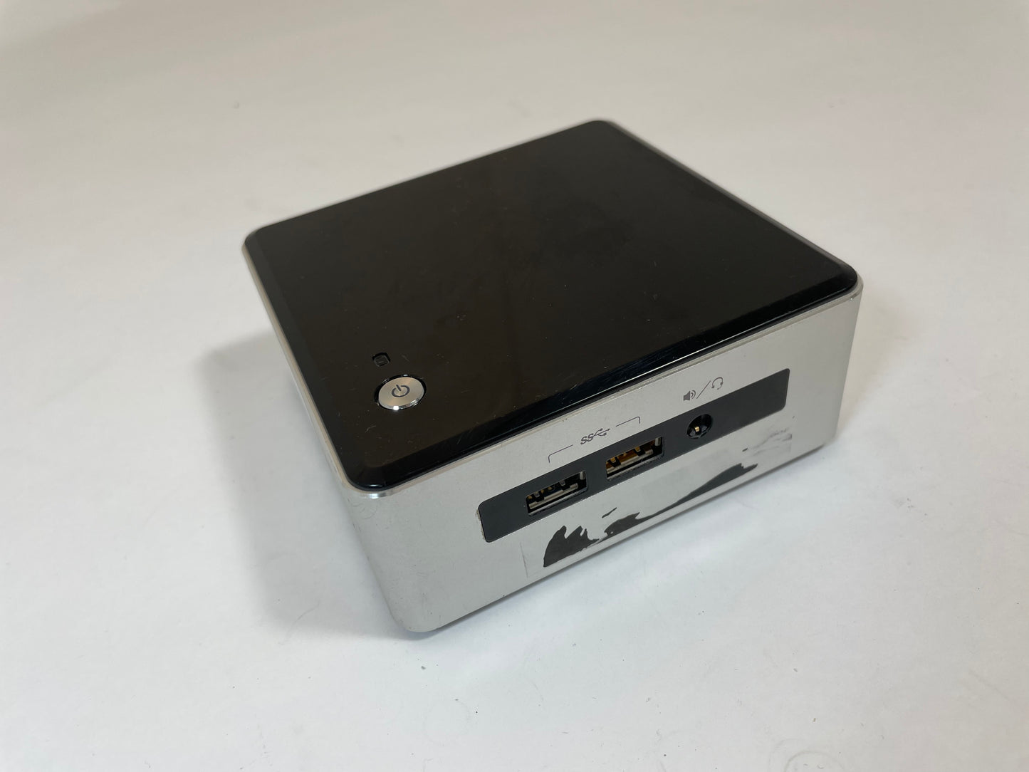 INTEL NUC5I7RYB Core i7 5557U 0GB 8GB RAM - NO AC or OS Included