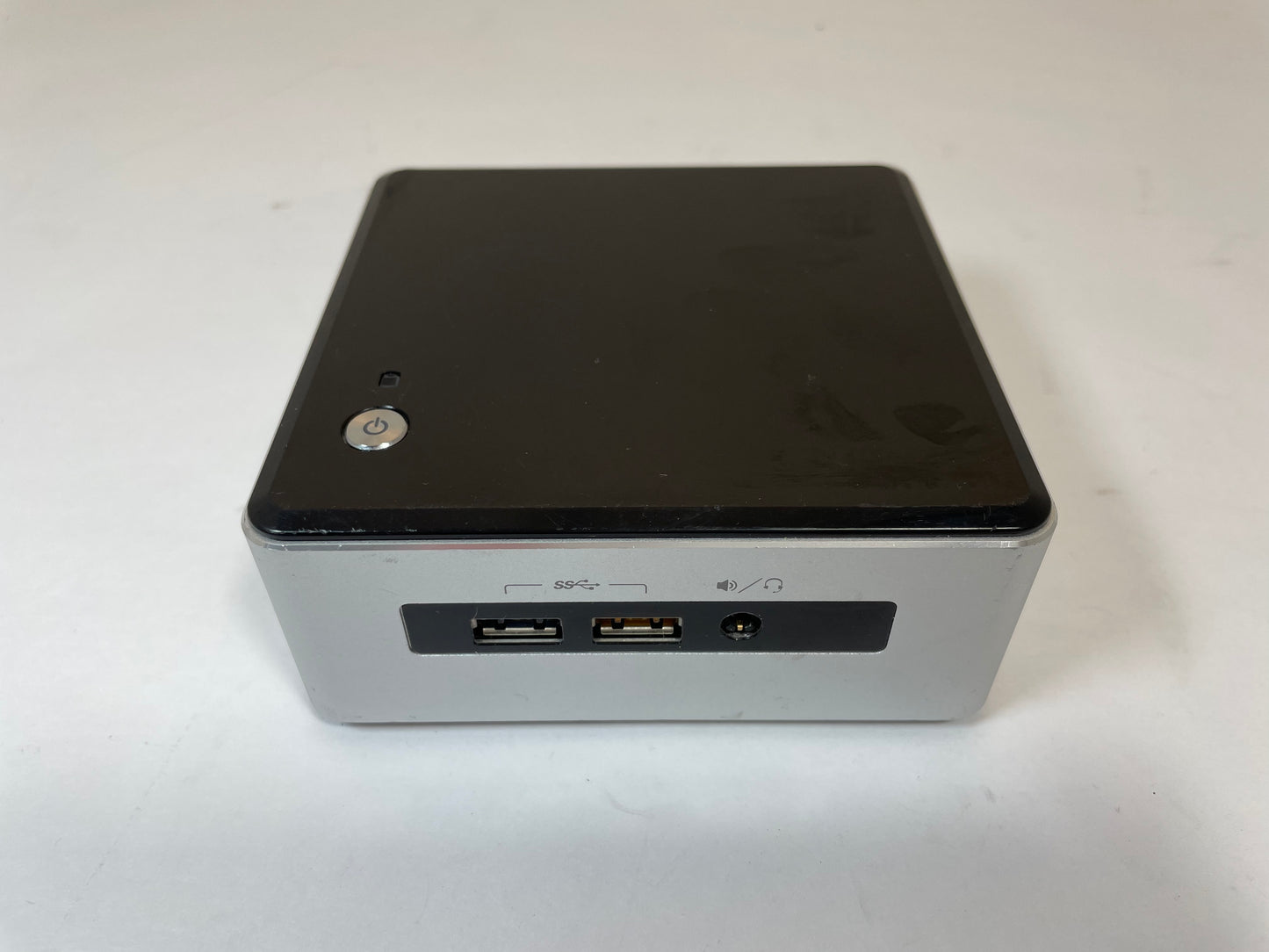 INTEL NUC5I7RYH Mini PC Core i7 5557U 128GB 8GB RAM -NO AC or OS Included
