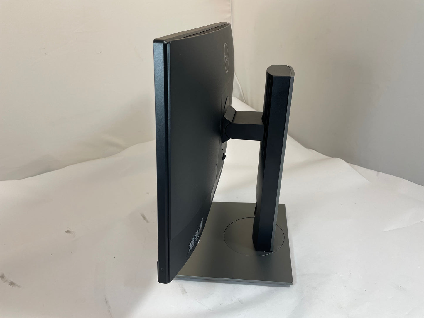 DELL Optiplex 3280 21.5" Touch AIO Core i5 1TB 8GB NVMe Windows 11 -Good