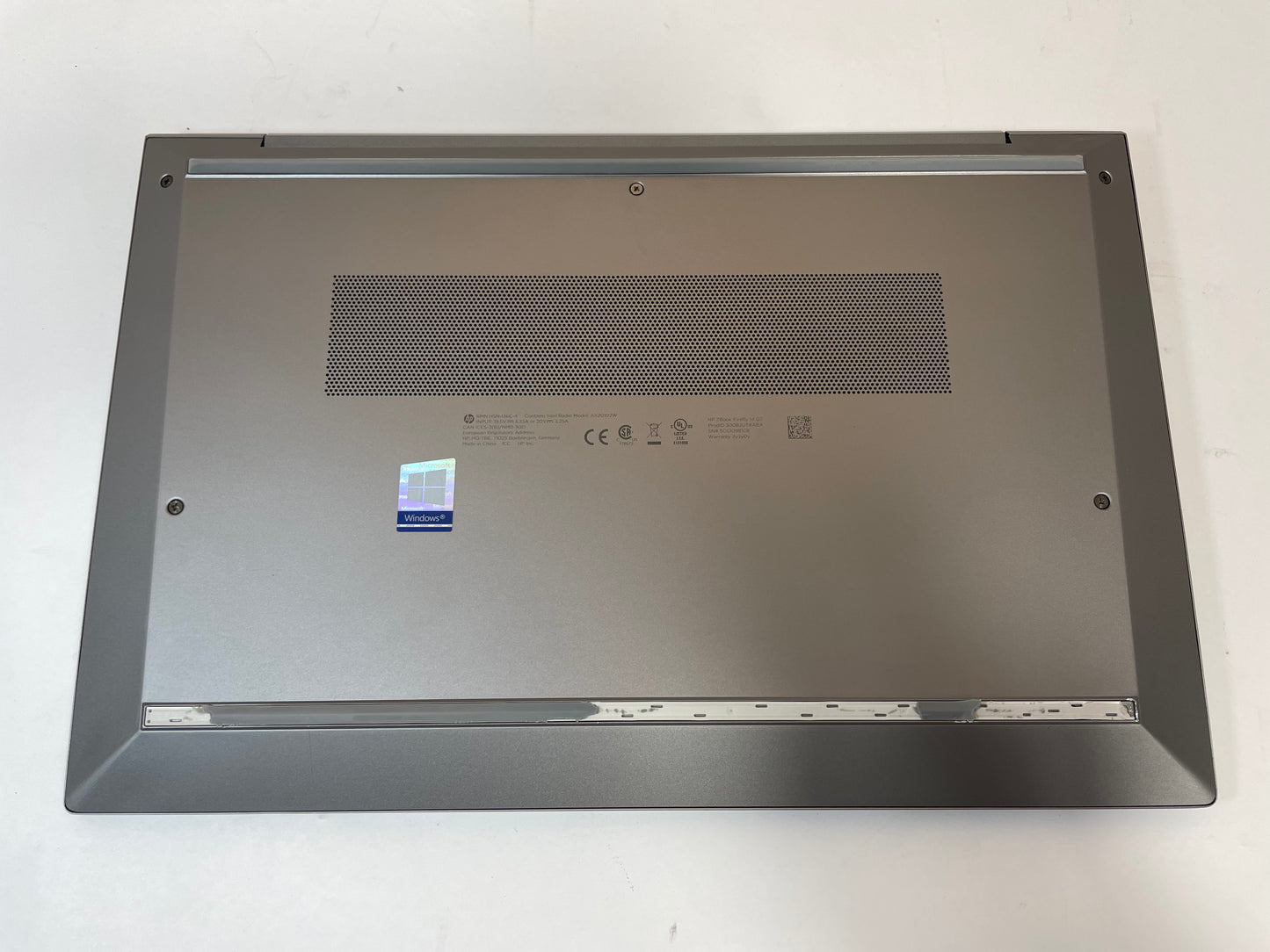 HP ZBook Firefly 14 G7 13.9" Core i7 10610U 512GB 16GB Windows 11