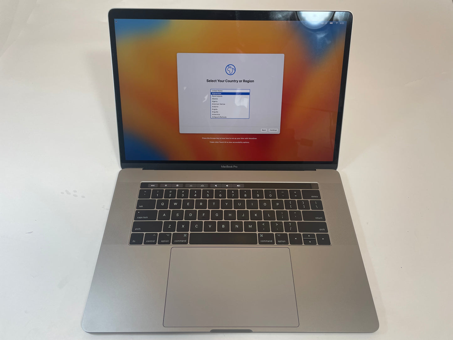 APPLE MacBook Pro A1707 2017 15" Core i7 7820HQ 500GB 16GB NVMe Gray Ventura