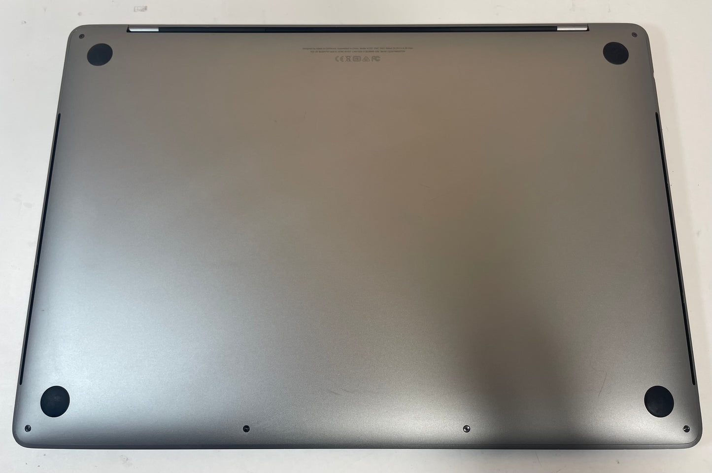 APPLE MacBook Pro A1707 2017 15" Core i7 7820HQ 500GB 16GB NVMe Gray Ventura