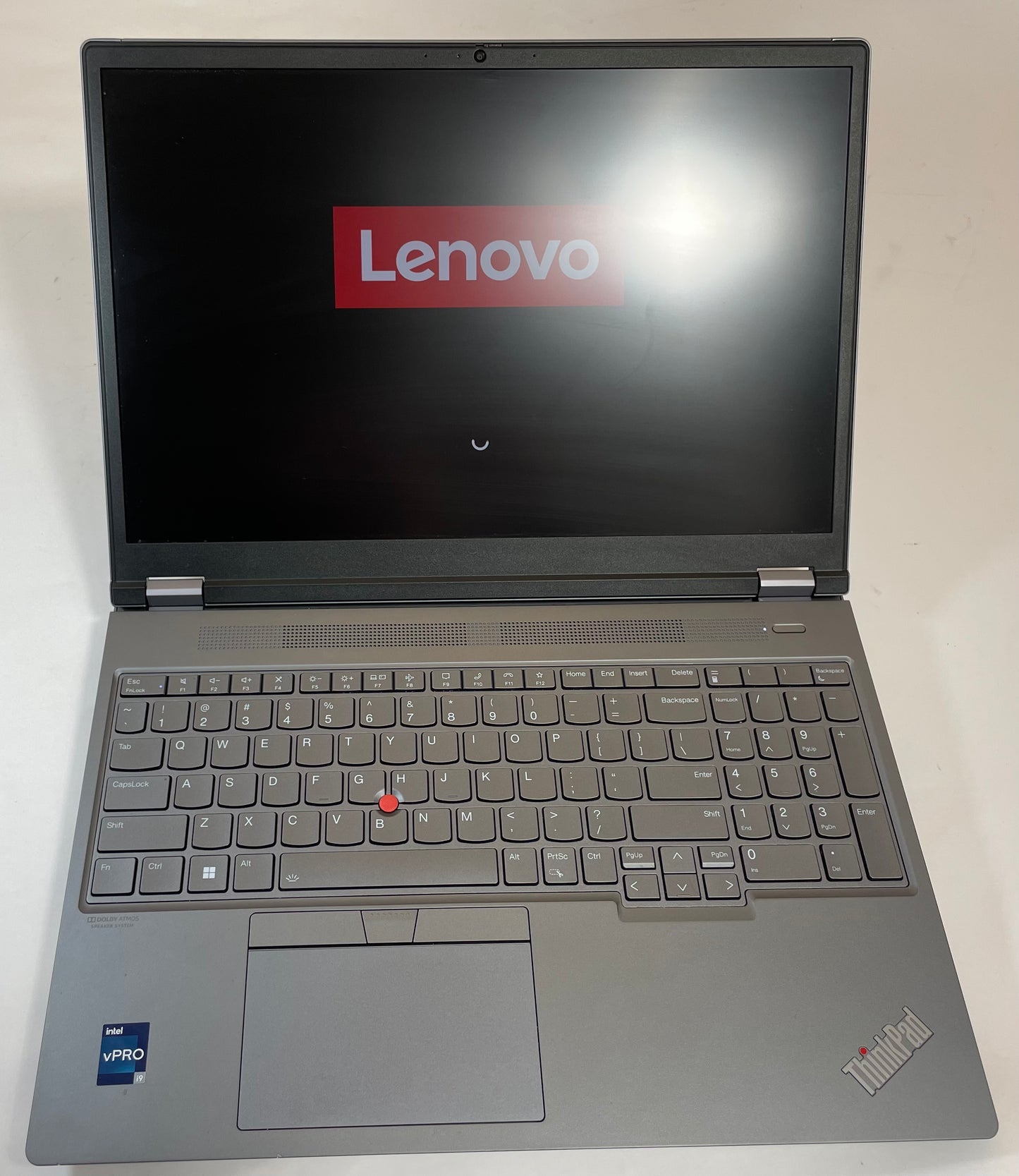 LENOVO THINKPAD P16 GEN 2 16" i9-13950HX 256GB 32GB Gray NVMe WIN11 -Very Good