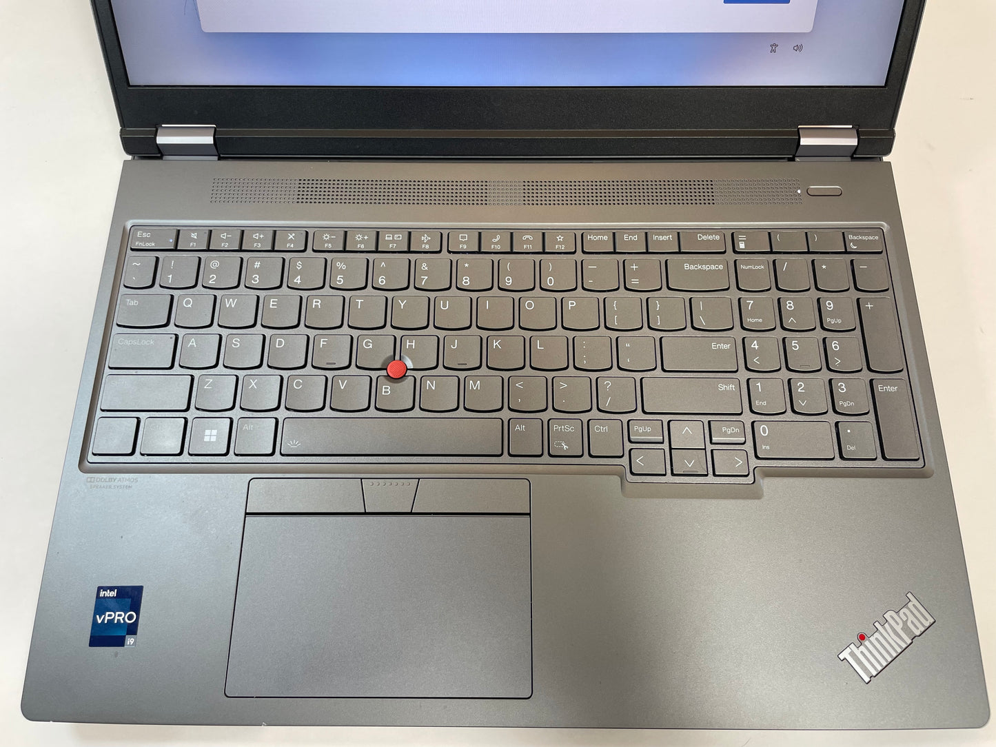 LENOVO THINKPAD P16 GEN 2 16" i9-13950HX 256GB 32GB Gray NVMe WIN11 -Very Good