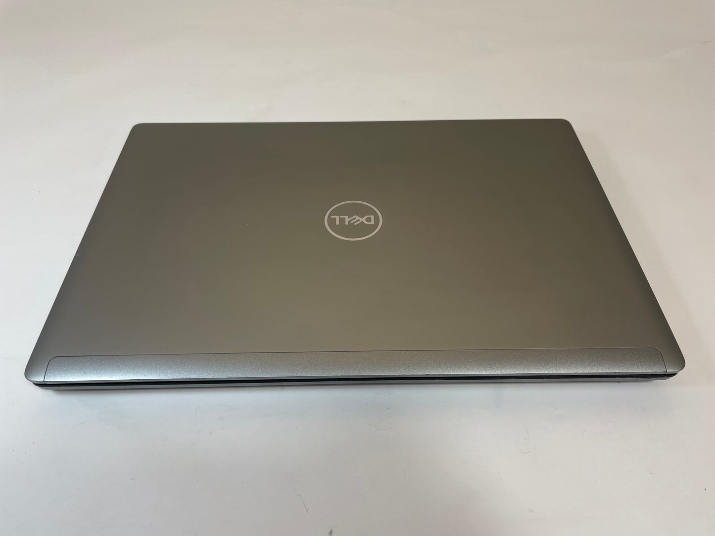 DELL PRECISION 7550 15" Laptop Core i7 10875H 1.2TB 32GB NVMe WIN11P -Very Good