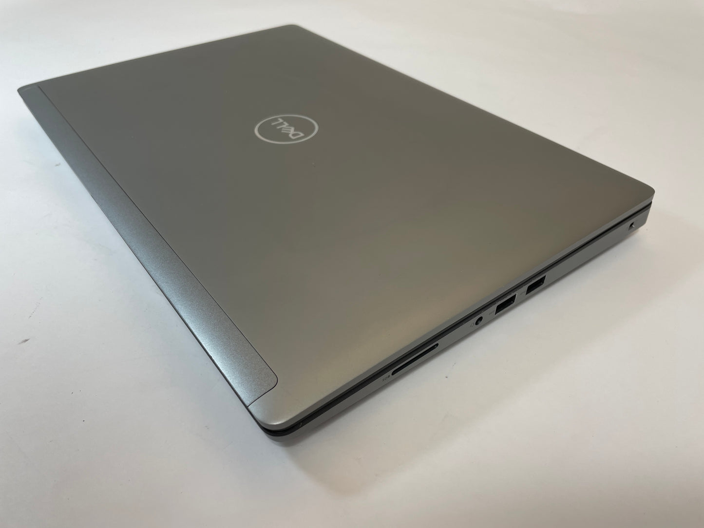 DELL PRECISION 7550 15" Laptop Core i7 10875H 1.2TB 32GB NVMe WIN11P -Very Good