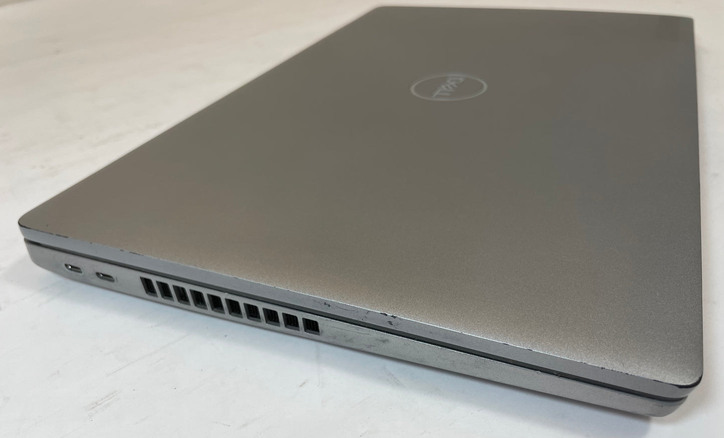 DELL LATITUDE 5520 15" Laptop i5 1145G7 256GB 16GB NVMe -No OS or AC Included