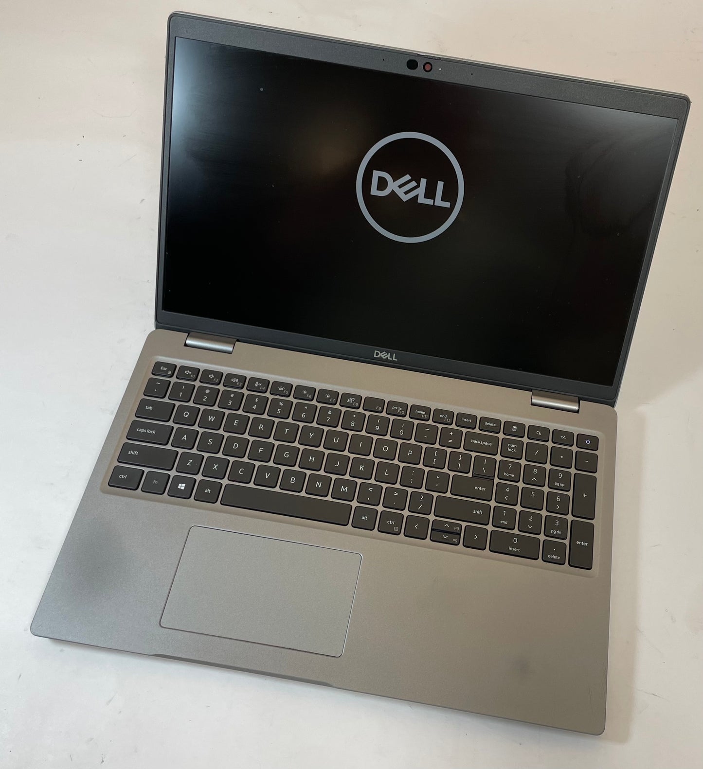 DELL LATITUDE 5520 15" Laptop i5 1145G7 256GB 16GB NVMe -No OS or AC Included