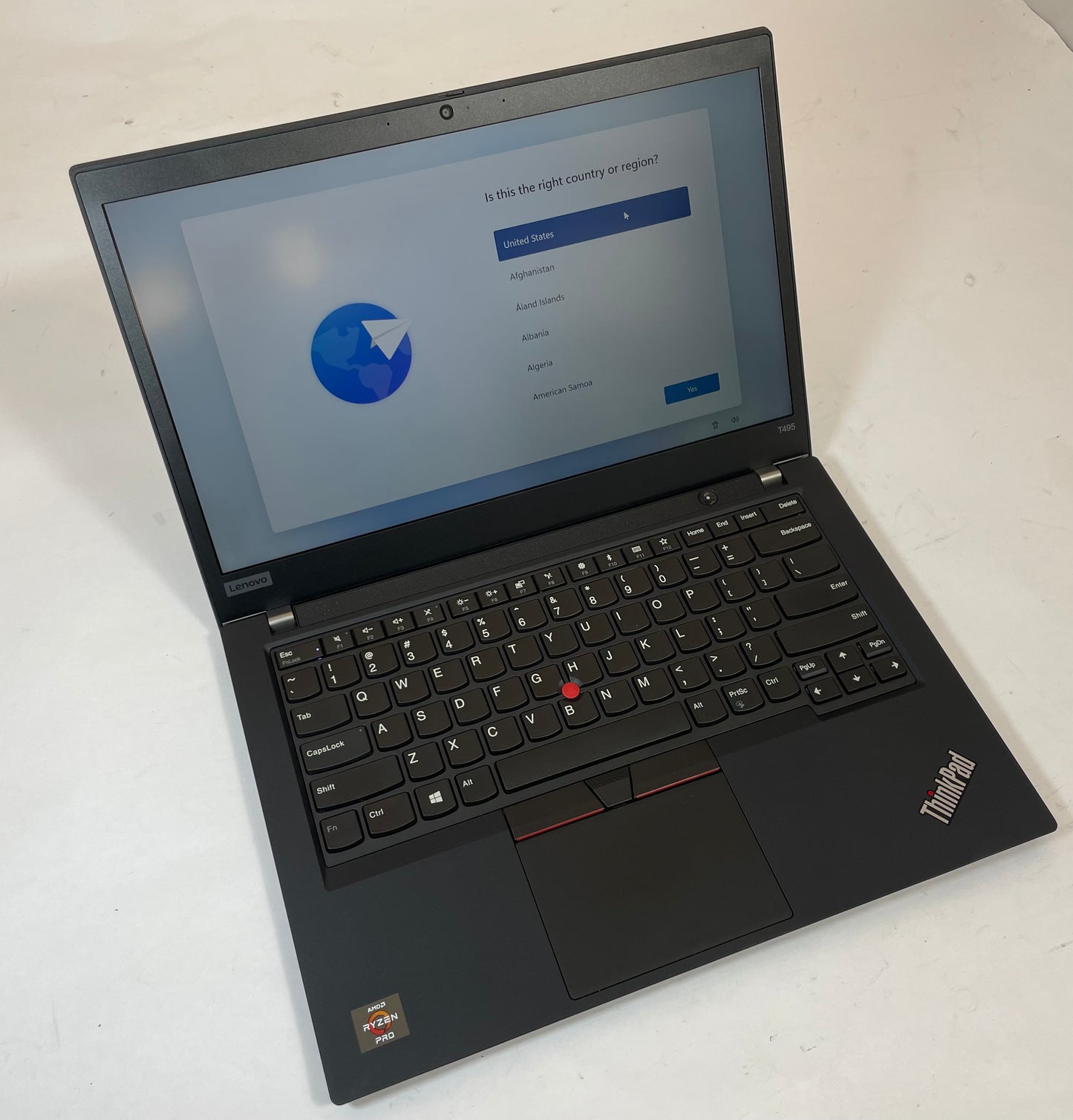 LENOVO THINKPAD T495 14" AMD Ryzen 5 PRO 3500U 256GB 16GB NVMe WIN11P -Very Good