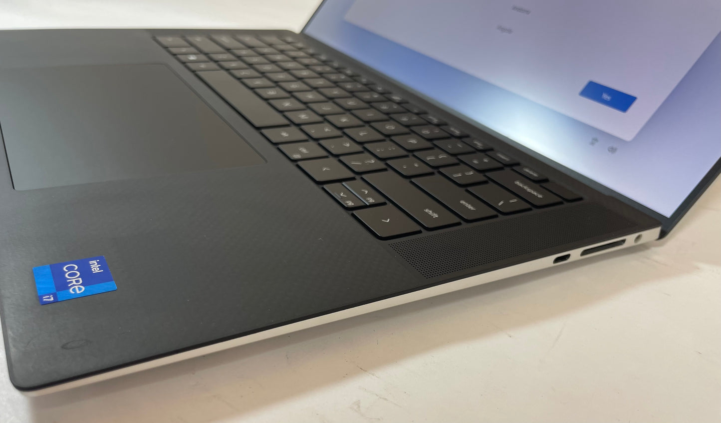 DELL XPS 15 9510 15.6" Laptop Core i7 11800H 512GB 16GB NVMe WIN11P -Very Good