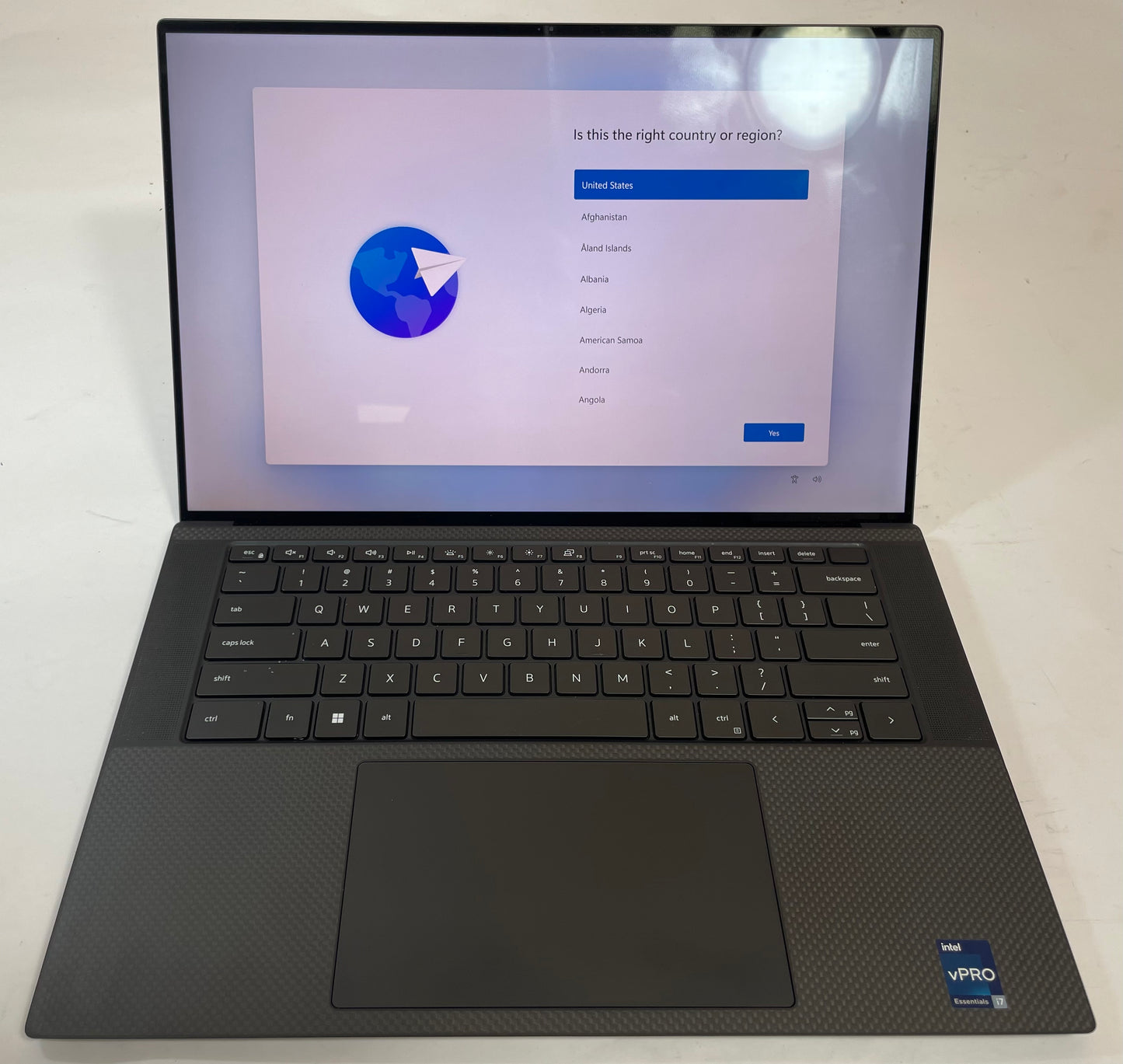 DELL PRECISION 5570 15" Touch Laptop Core i7 12700H 512GB 32GB WIN11P -Very Good