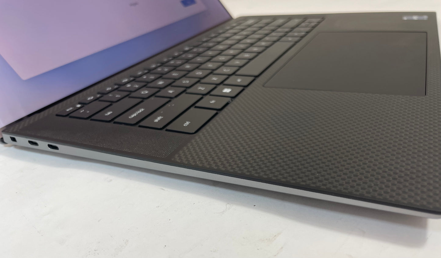 DELL PRECISION 5570 15" Touch Laptop Core i7 12700H 512GB 32GB WIN11P -Very Good