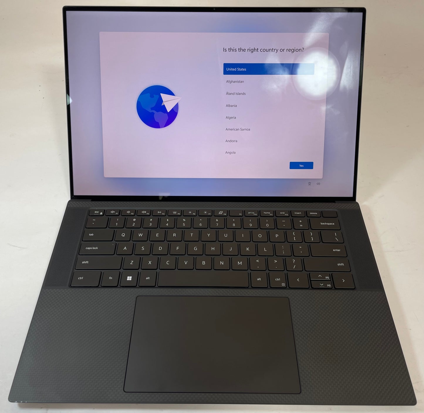 DELL PRECISION 5570 15" Touch Laptop Core i7 12700H 512GB 32GB NVMe WIN11P -Good