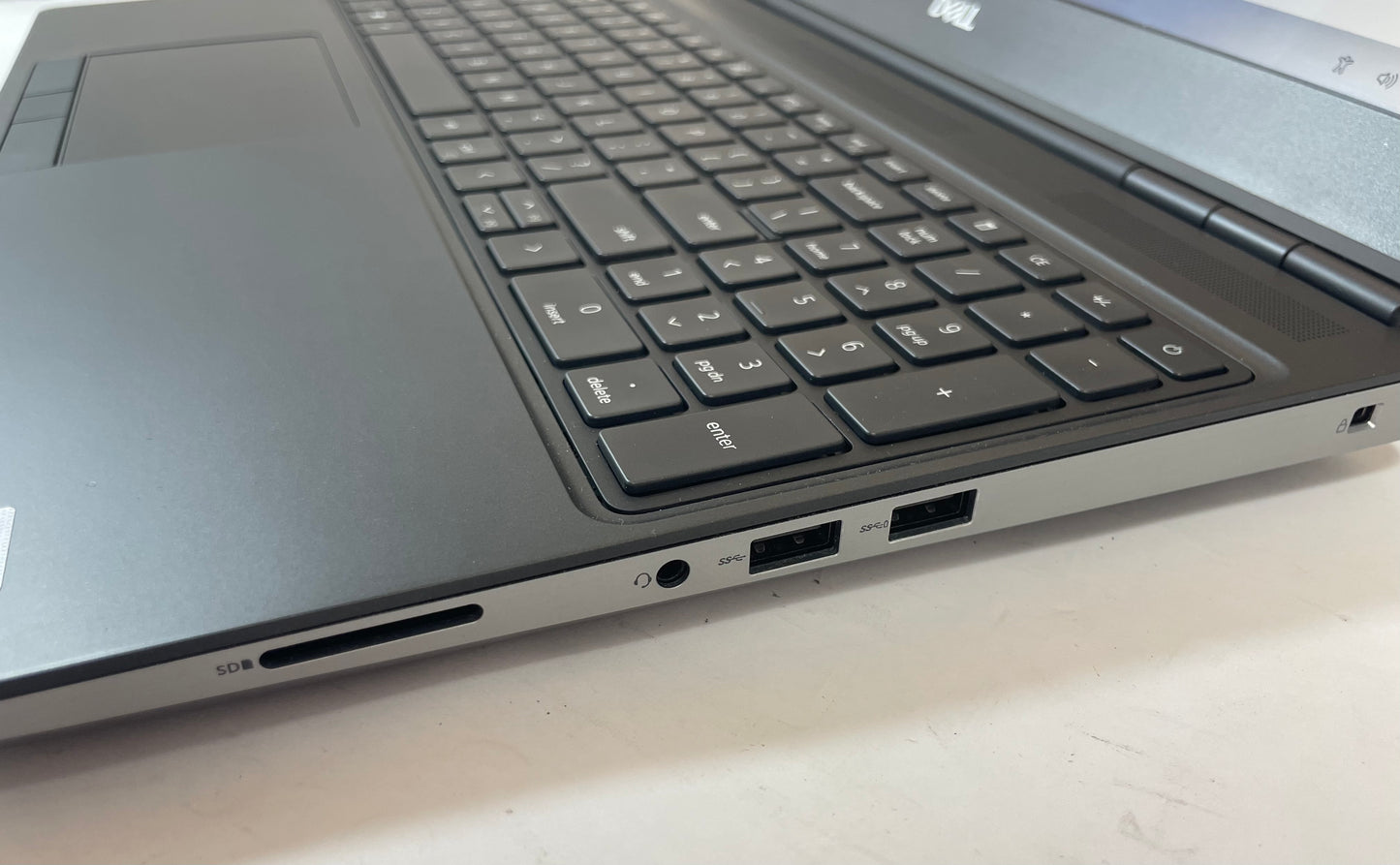 DELL PRECISION 7550 15" Laptop Core i7 10850H 32GB 512GB SSD Windows 11 -Good