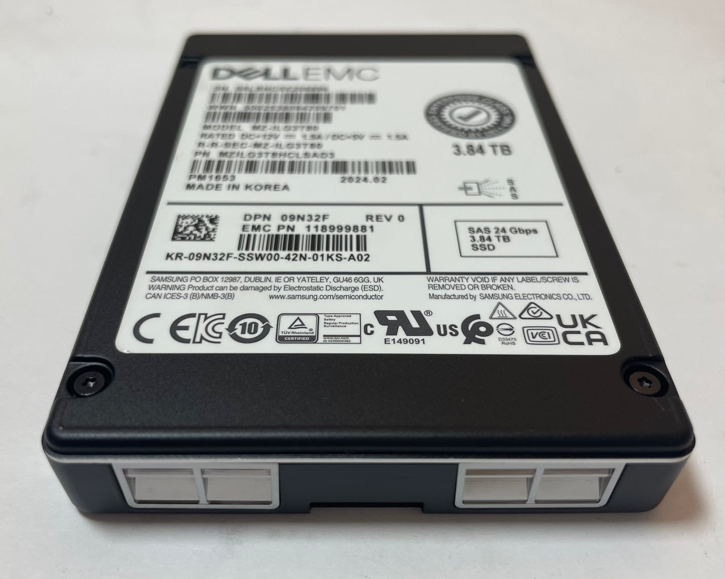 DELL EMC SAMSUNG MZ-ILG3T80 2.5" 3.84TB SAS SSD -Excellent