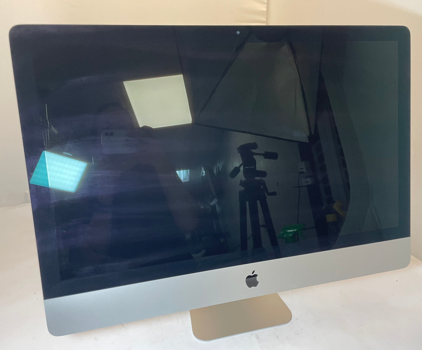 APPLE iMac A2115 2019 27" Core i5-8500 8GB 256GB SSD Silver Sequoia -Good