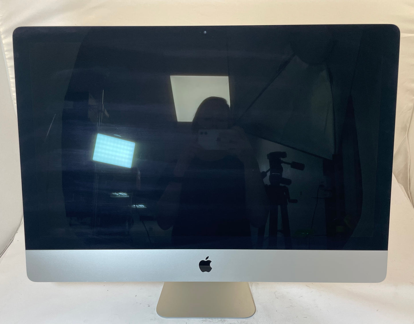 APPLE iMac A2115 2019 27" Core i5 8500 16GB 1TB SSD Silver Sequoia -Good