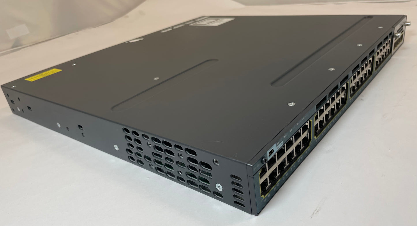 CISCO Catalyst 3560-X 48-Port Ethernet Switch WS-C3560X-48T-L V02 -Very Good