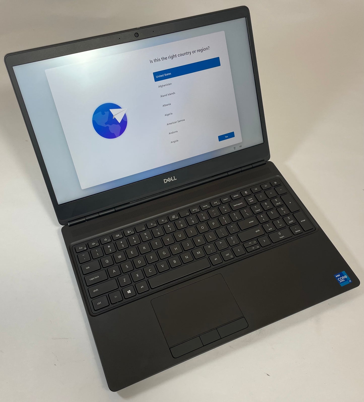 DELL PRECISION 7560 15" Laptop Core i7 11850H 32GB 512GB NVMe Windows 11 -Good