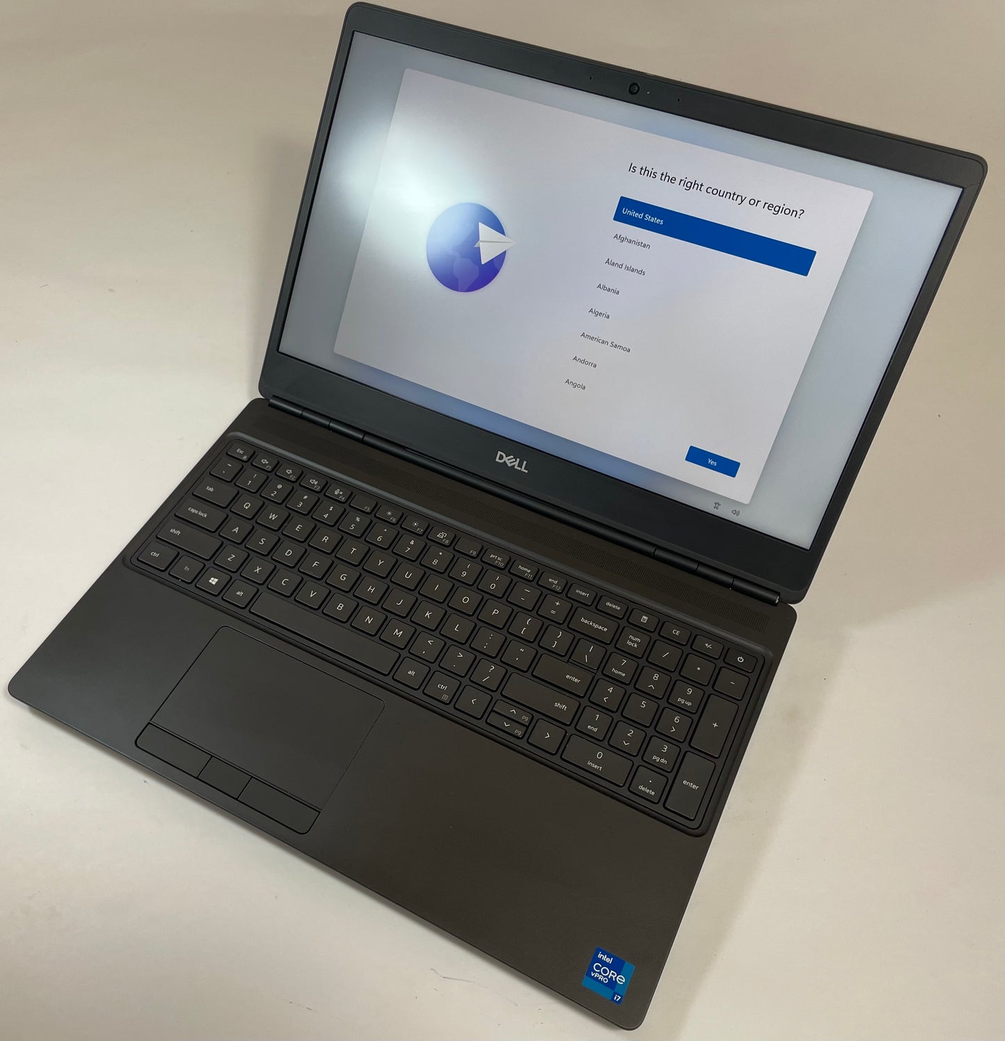 DELL PRECISION 7560 15" Laptop Core i7 11850H 32GB 512GB NVMe Windows 11 -Good