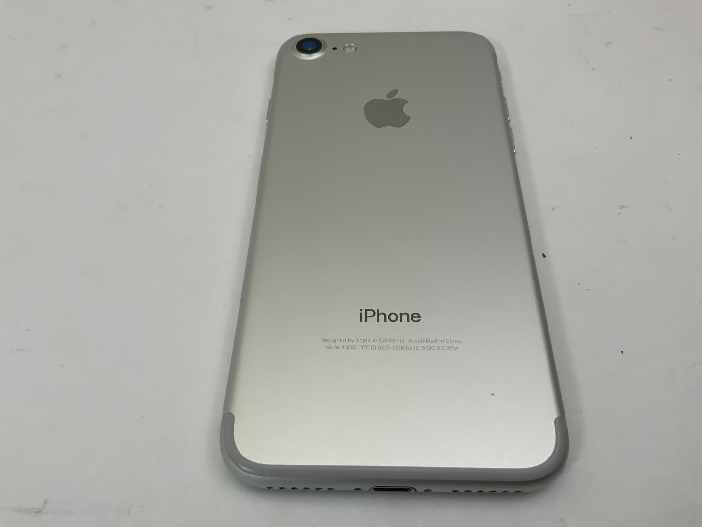 APPLE iPhone 7 A1660 32GB Silver Verizon iOS 15