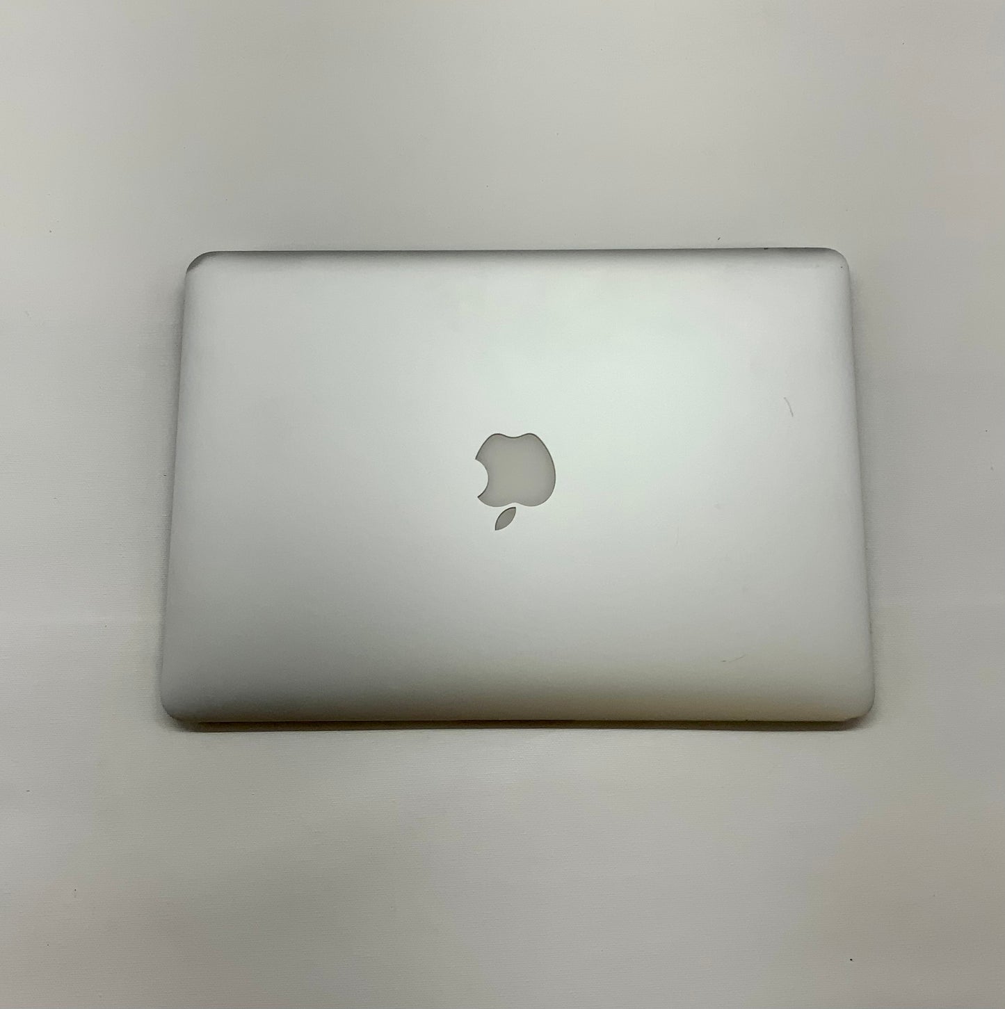 APPLE Macbook Air A1466 2015 13" Laptop i5 5250U 8GB 128GB Monterey