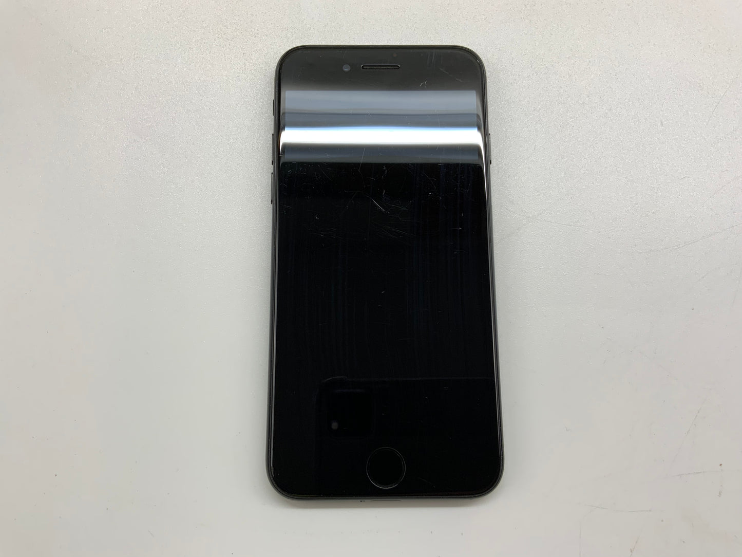 APPLE iPhone 7 A1778 32GB AT&T Black iOS 15