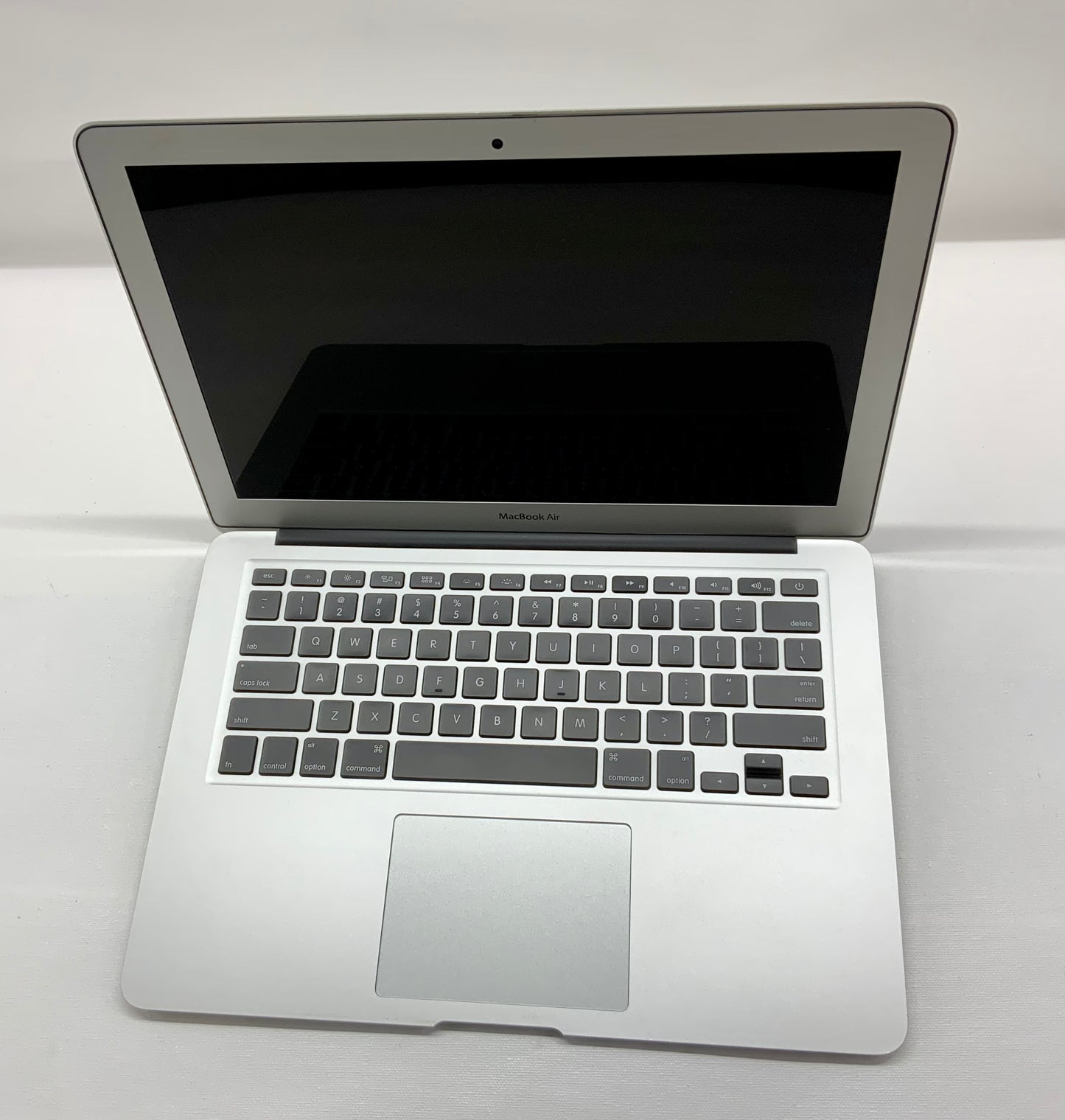 APPLE Macbook Air A1466 2015 13" Laptop i5 5250U 8GB 128GB Monterey - Good