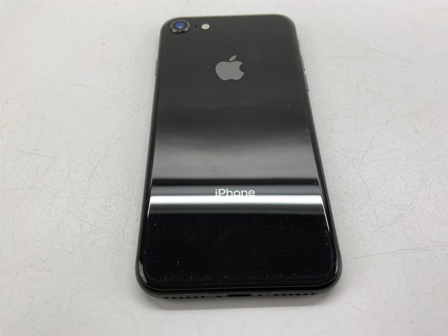 APPLE iPhone 8 A1863 64GB Black/Gray iOS 16 Unlocked -Very Good
