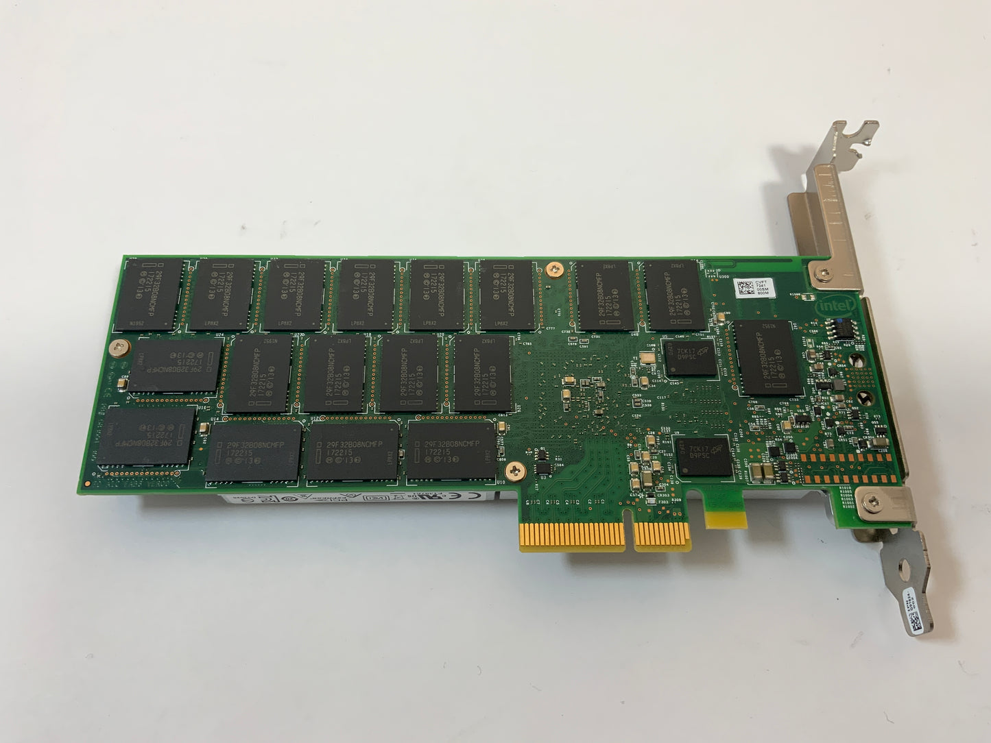 INTEL SSDPEDMD800G4K DC P3700 Series 800GB Solid State Drive