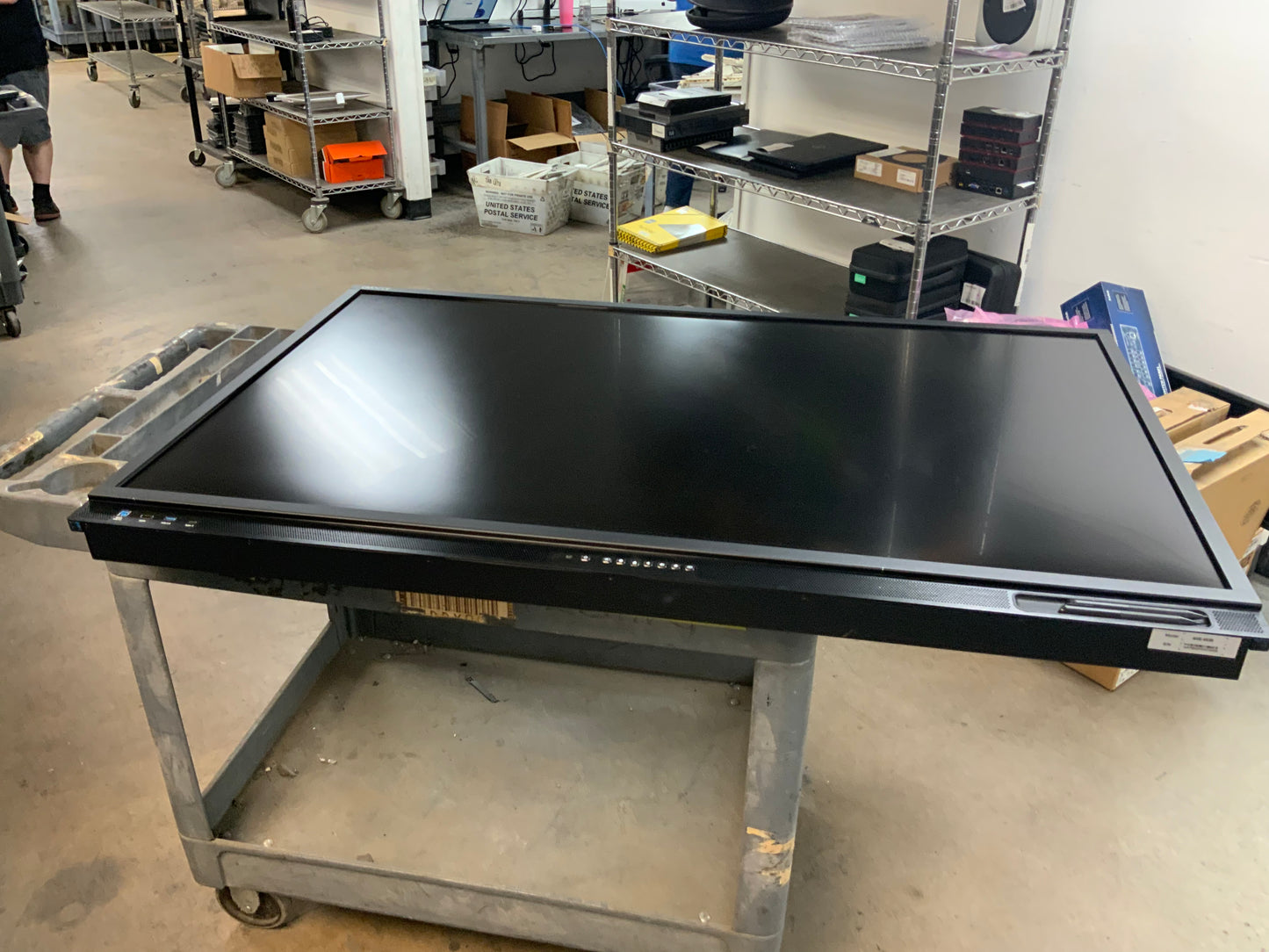 AVOCOR AVE-5530 55" Collaboration Interactive Display -NO PC or Remote Included