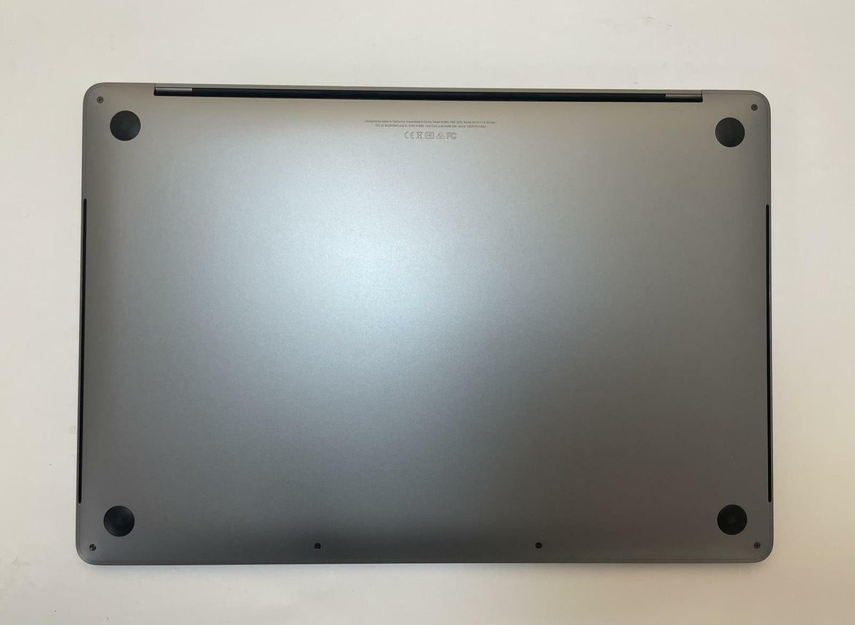 APPLE MacBook Pro A1990 2018 15" Core i7 8850H 16GB 512GB SSD Gray Catalina