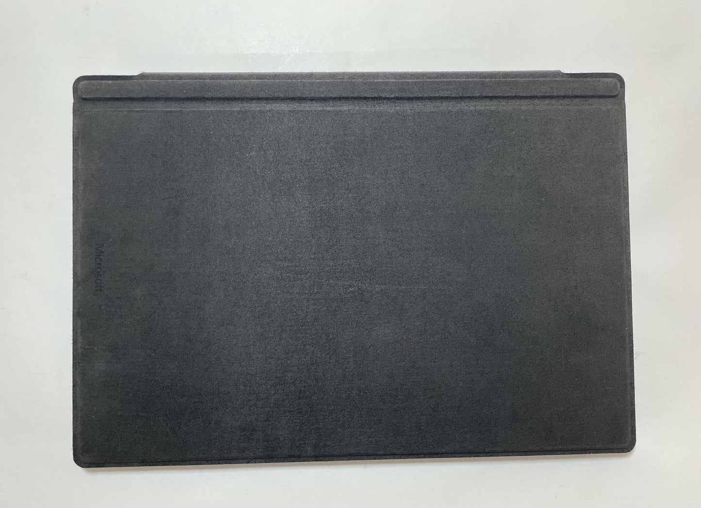 MICROSOFT SURFACE PRO 7 12.2" i5 1035G4 8GB 256GB WIN11P W/ Keyboard -Excellent