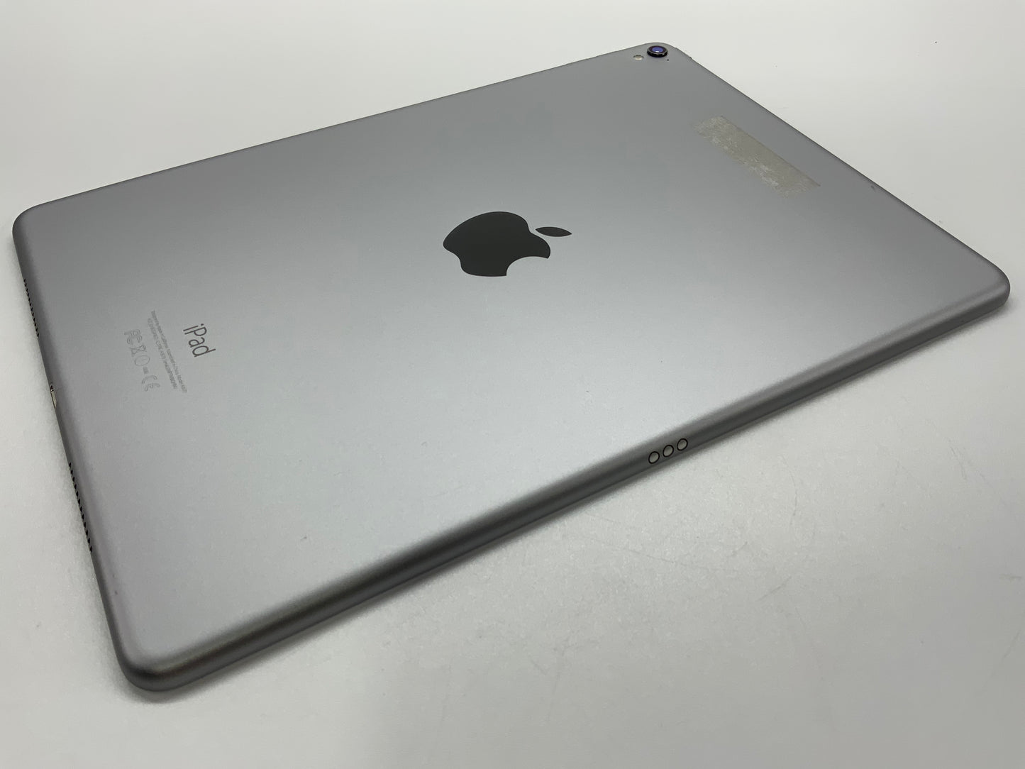 APPLE iPad Pro A1673 9.7" Tablet 32GB WiFi Only iOS 16 Space Gray -Good