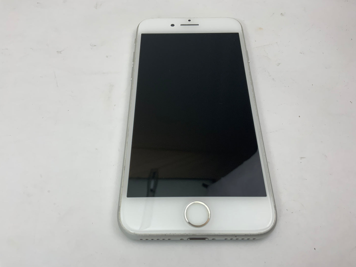 APPLE iPhone 7 A1660 32GB Silver Verizon iOS 15