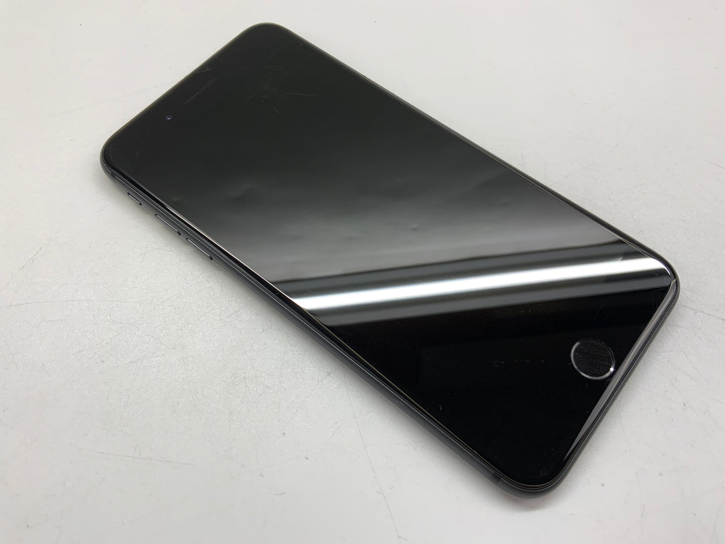 APPLE iPhone 8 Plus A1897 64GB AT&T Black