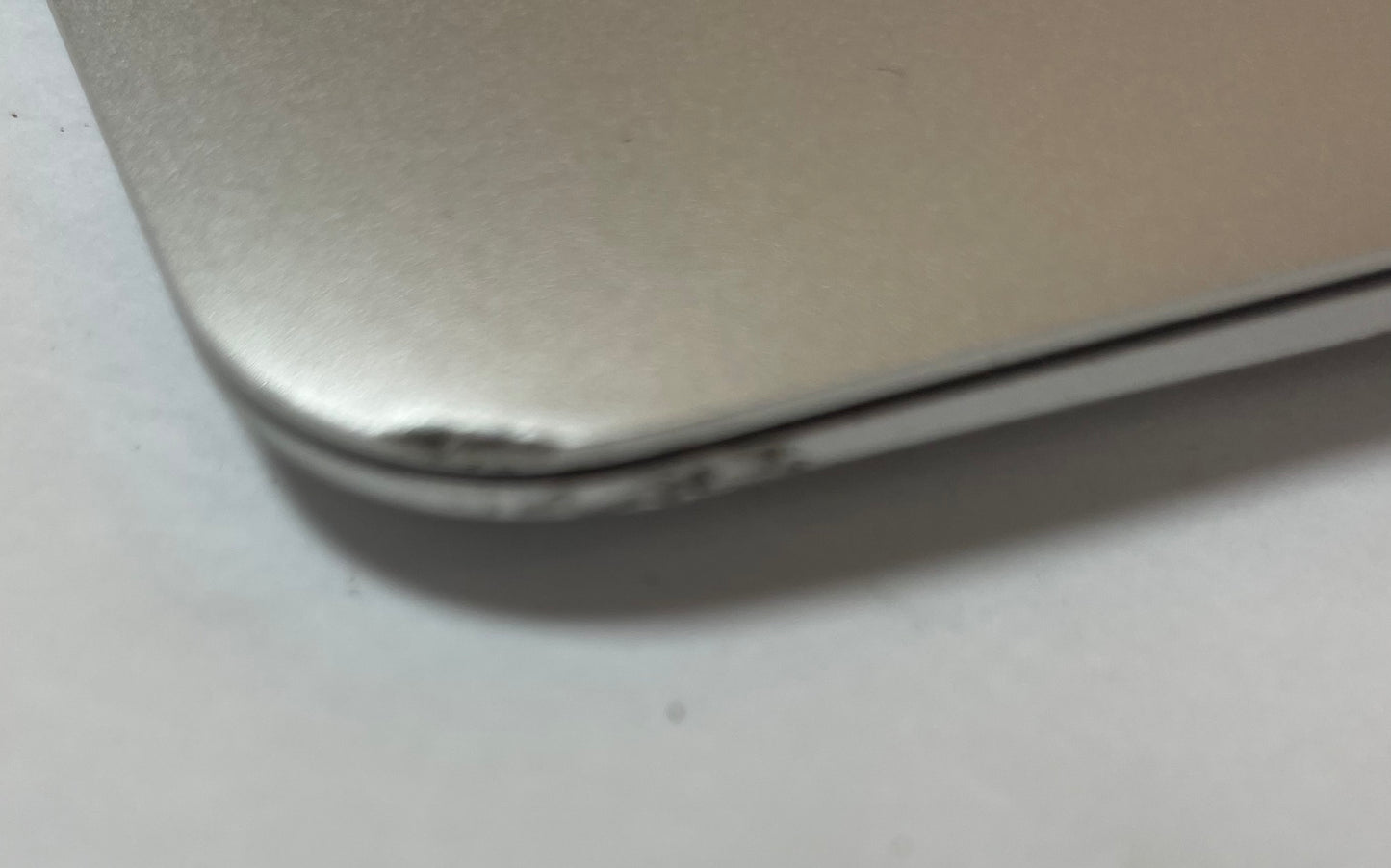 APPLE Macbook Air A1466 2015 13" Laptop i5 5250U 8GB 128GB Monterey