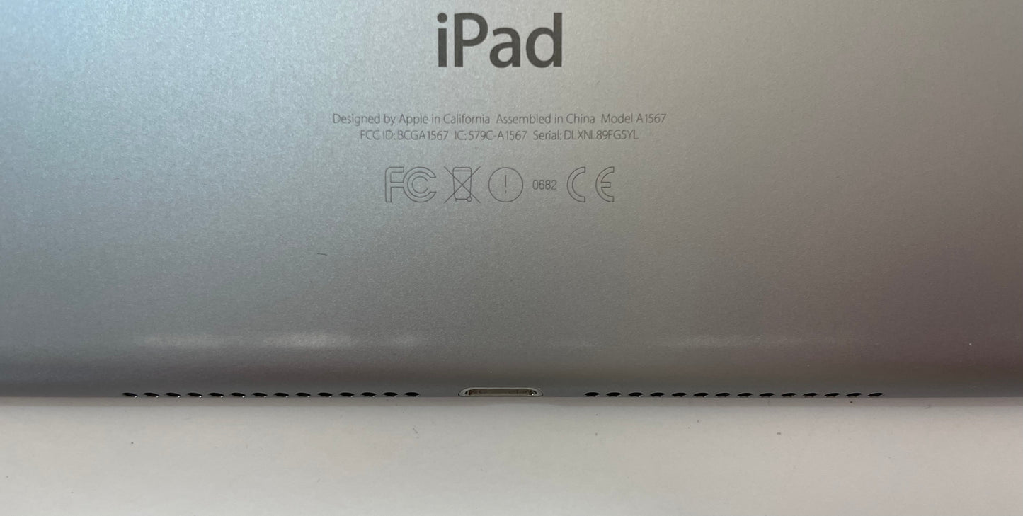 APPLE iPad Air 2 A1567 9.7" Tablet 64GB Unlocked Space Gray iOS 15