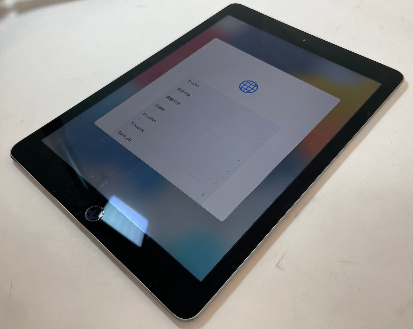 APPLE iPad Air 2 A1567 9.7" Tablet 64GB Unlocked Space Gray iOS 15