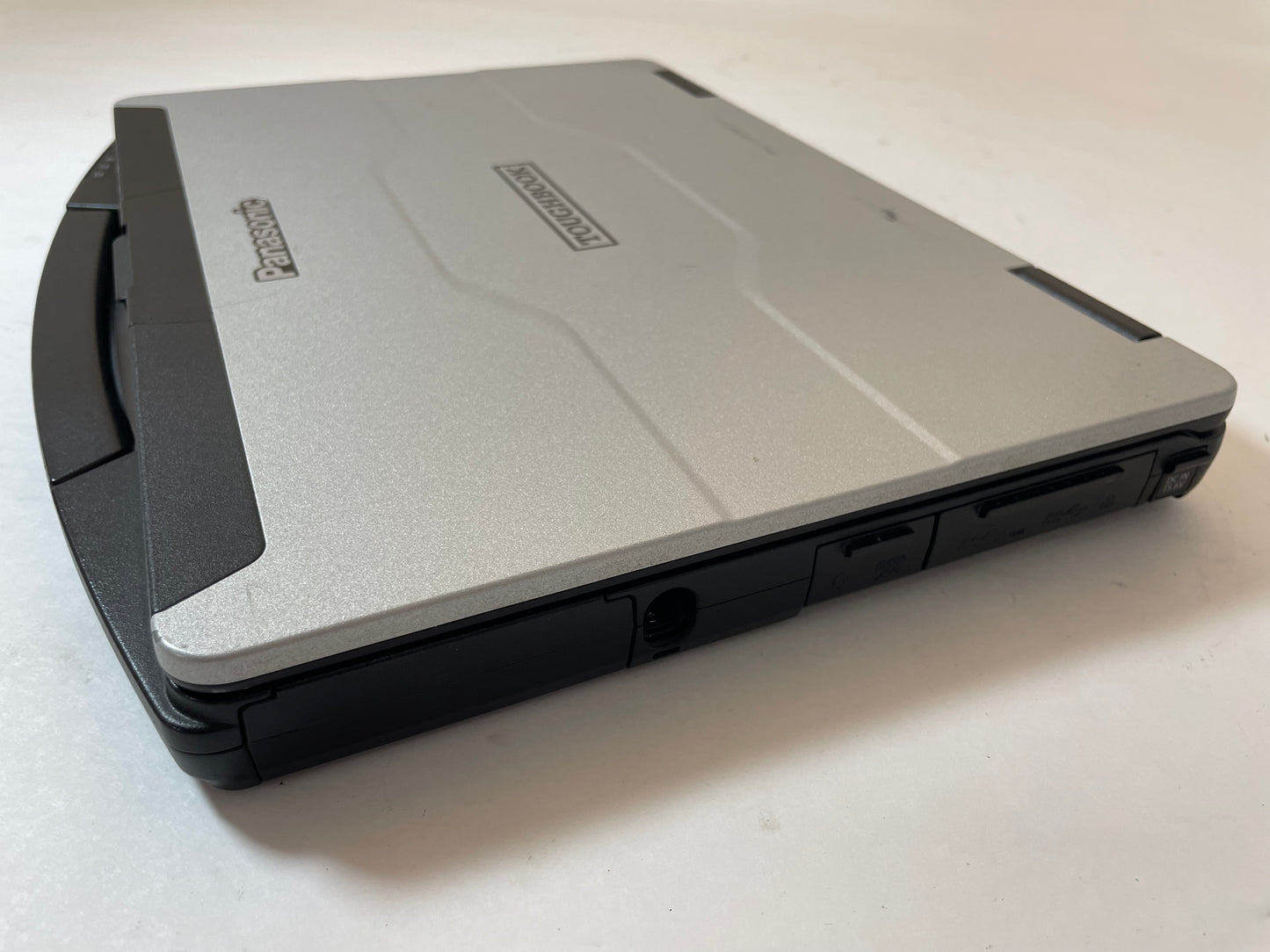 PANASONIC TOUGHBOOK FZ-55 14" Touchscreen Core i5-8365U 512GB 16GB Windows 11 -See Photos
